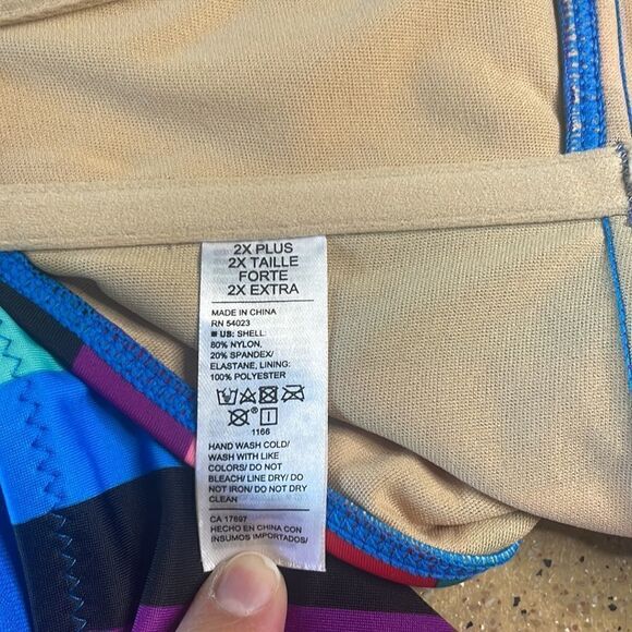 Old Navy striped bikini - Picture 13 of 15